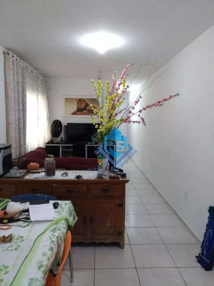 Apartamento para alugar com 3 quartos, 82m² - Foto 1