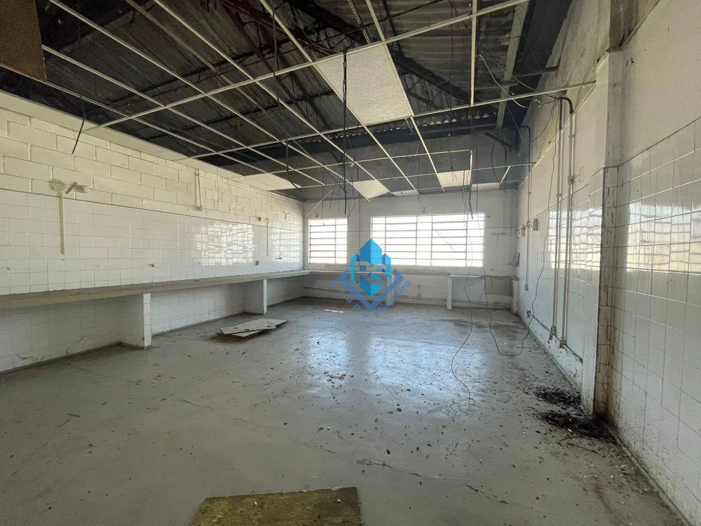 Prédio Inteiro, 2700 m² - Foto 1