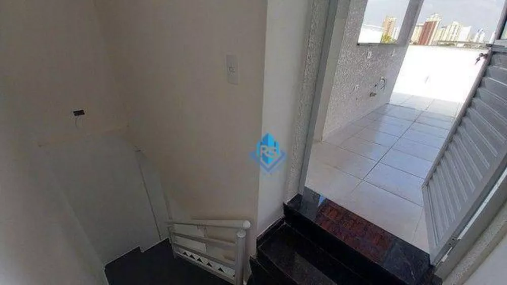 Cobertura à venda com 2 quartos, 82m² - Foto 4