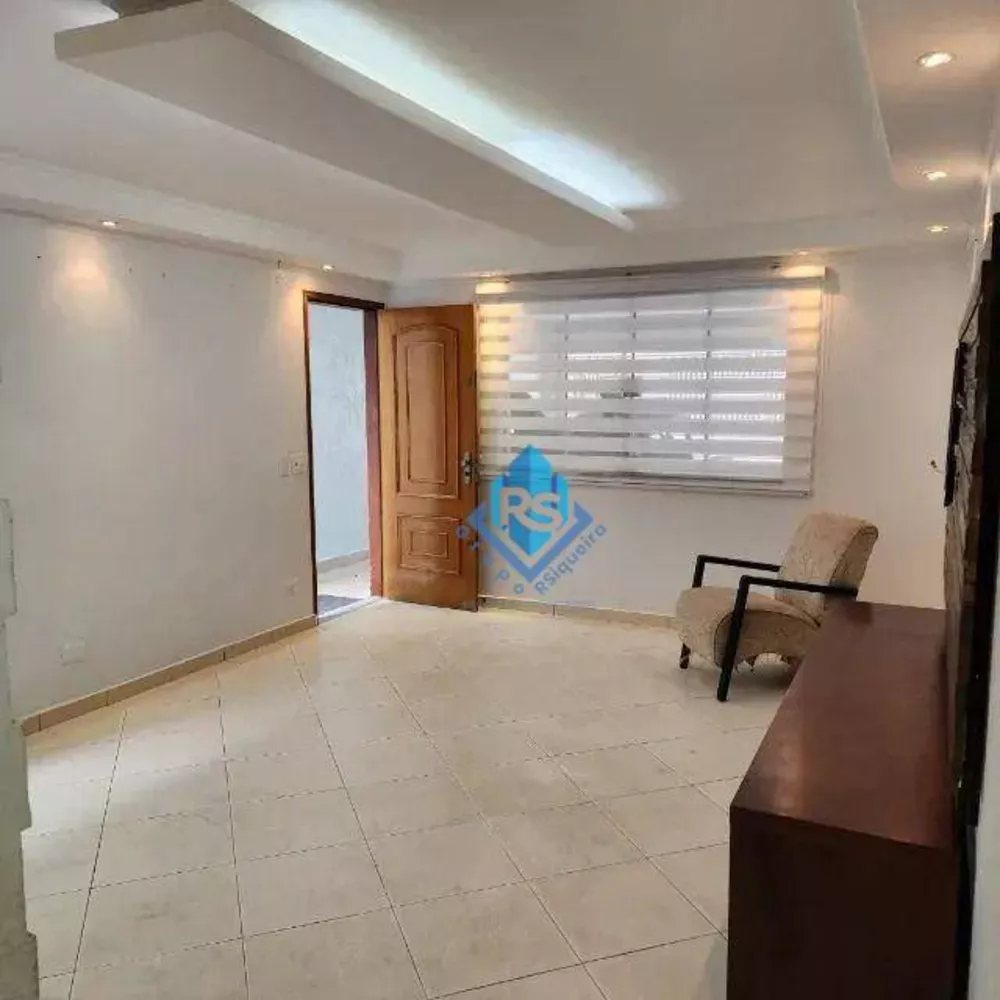 Sobrado à venda com 3 quartos, 210m² - Foto 2