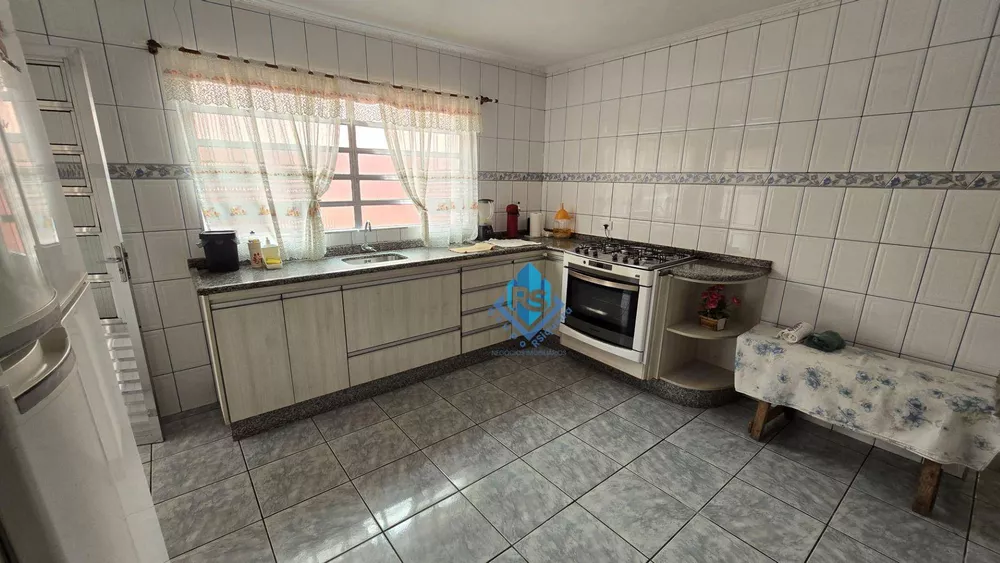 Sobrado à venda com 3 quartos, 185m² - Foto 6