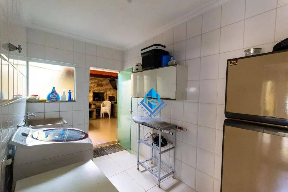 Sobrado, 4 quartos, 280 m² - Foto 3