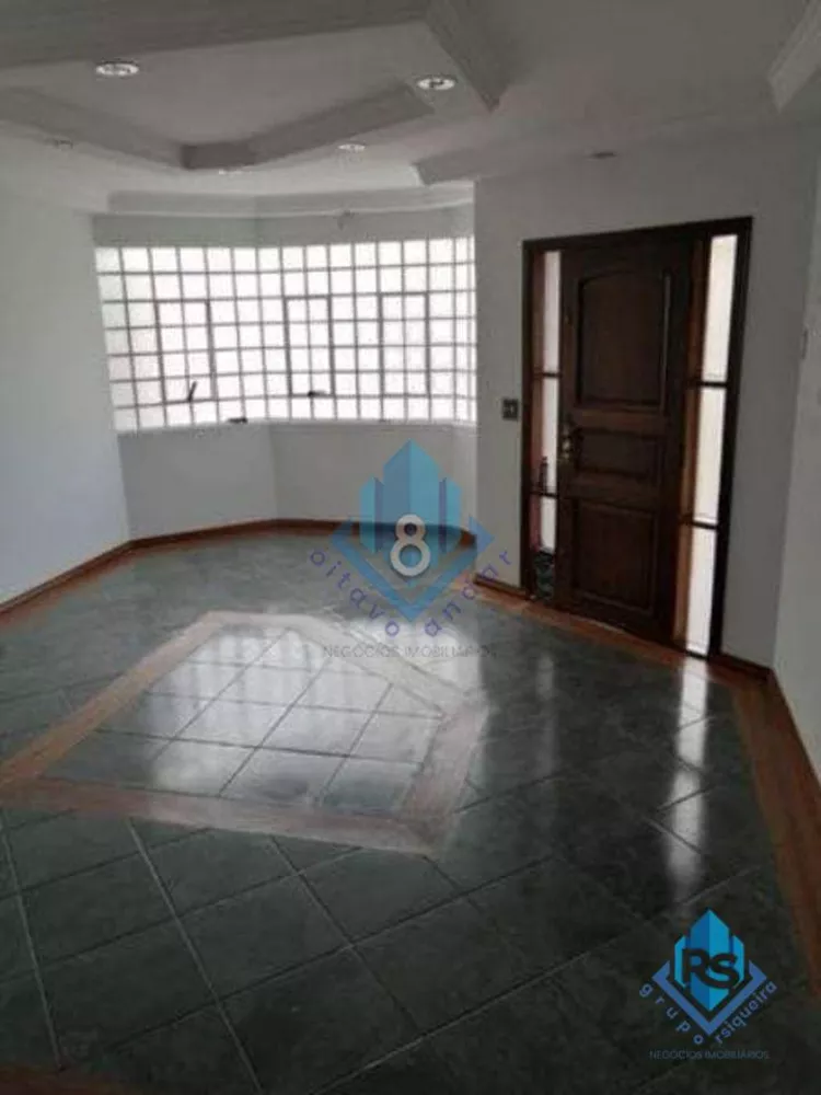 Casa à venda com 3 quartos, 285m² - Foto 2