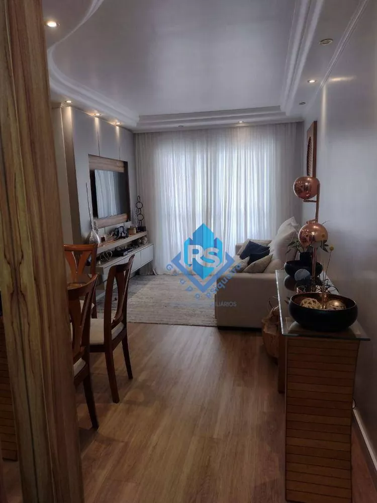 Apartamento à venda com 3 quartos, 80m² - Foto 2