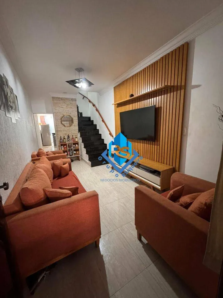 Sobrado, 2 quartos, 104 m² - Foto 1