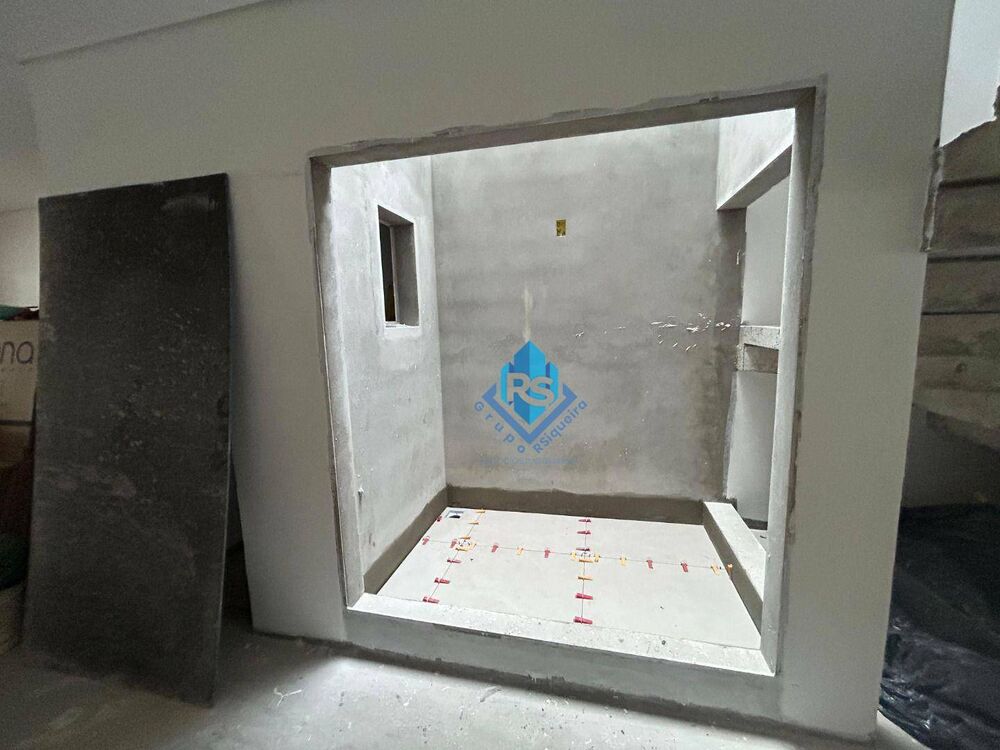 Sobrado, 3 quartos, 196 m² - Foto 1