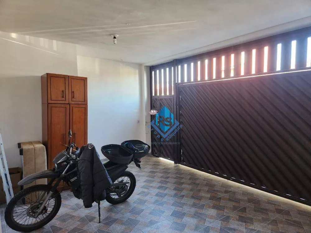 Casa para alugar com 3 quartos, 110m² - Foto 4