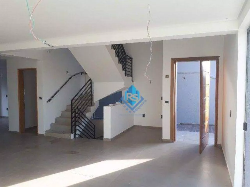 Sobrado à venda com 3 quartos, 340m² - Foto 4