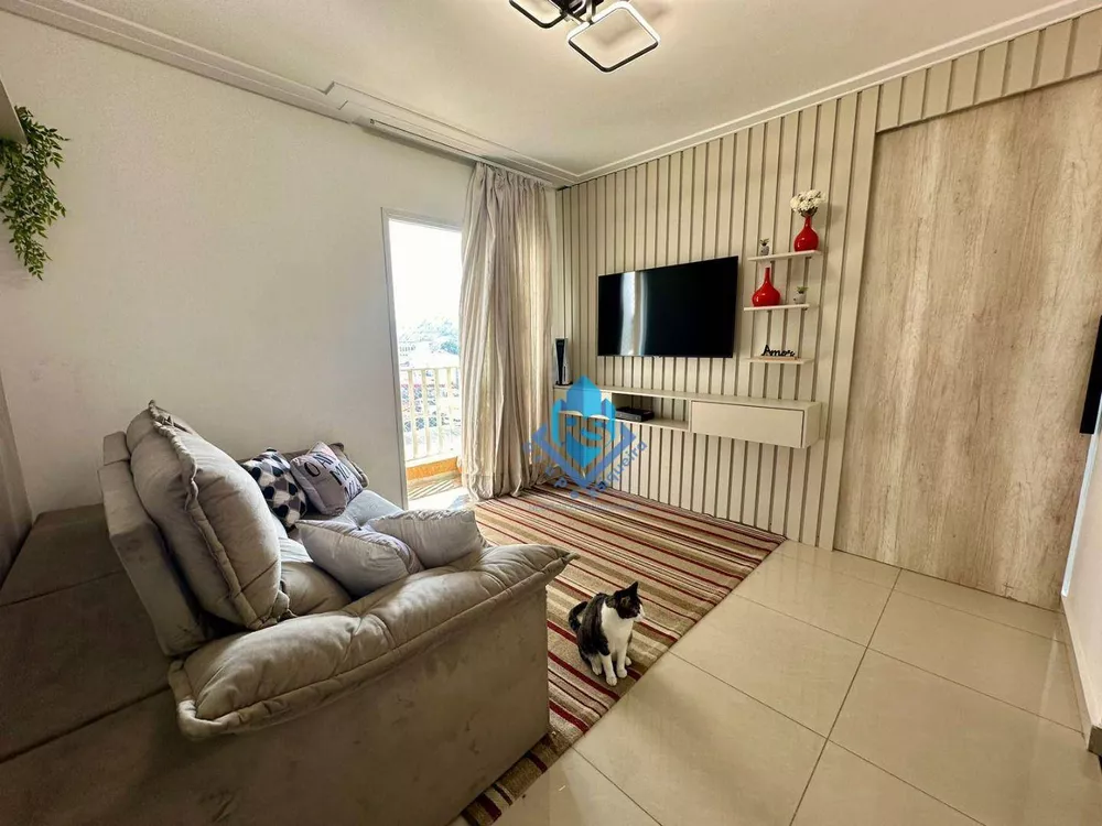 Apartamento à venda com 2 quartos, 60m² - Foto 4