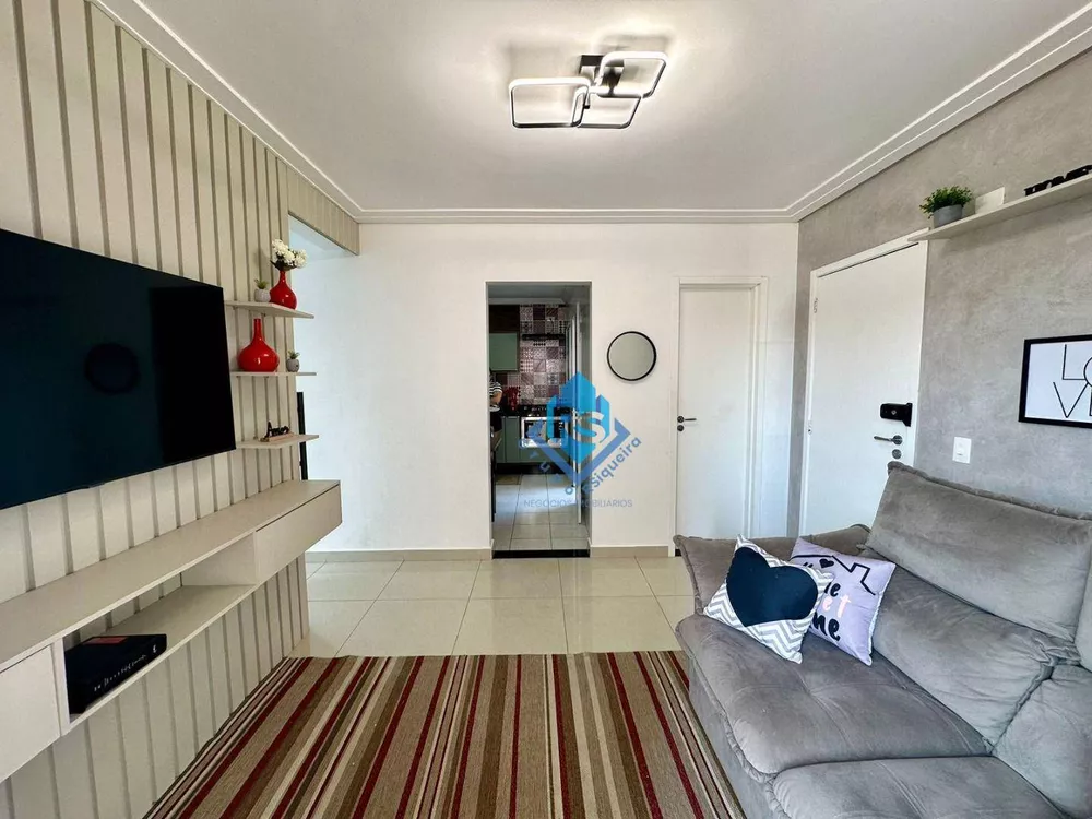 Apartamento à venda com 2 quartos, 60m² - Foto 5