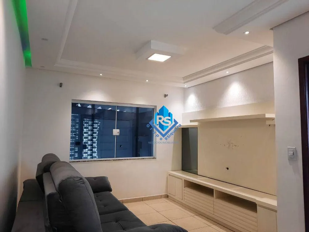 Casa, 3 quartos, 162 m² - Foto 1