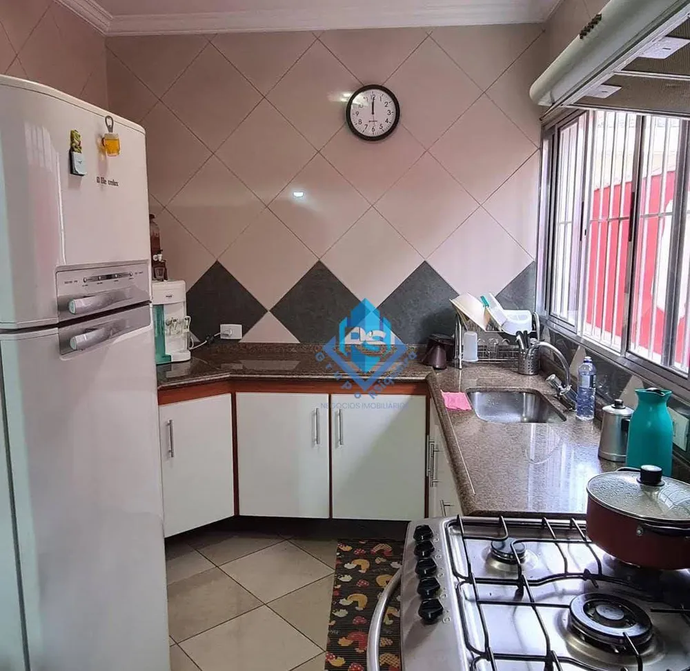 Casa, 3 quartos, 262 m² - Foto 3
