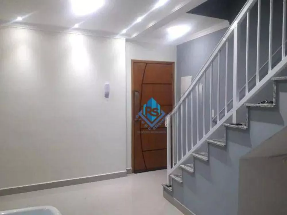 Cobertura à venda com 2 quartos, 110m² - Foto 4