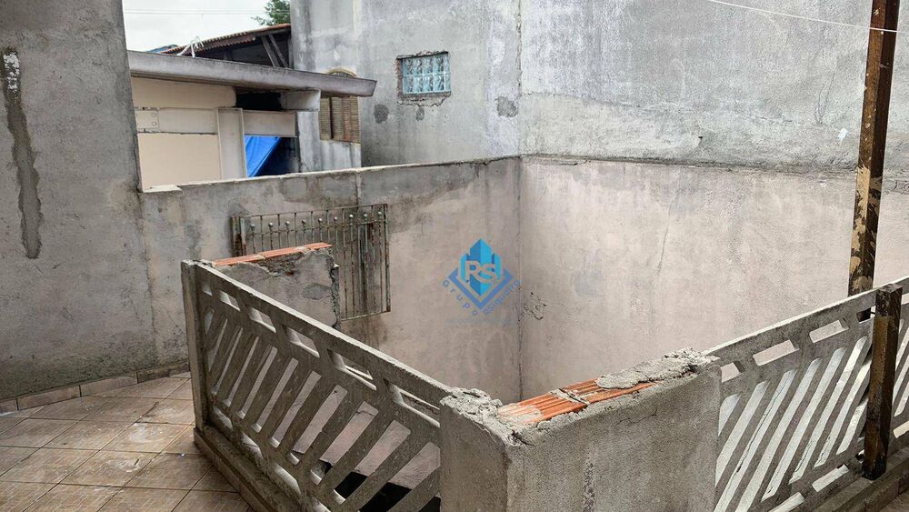 Casa para alugar com 2 quartos, 70m² - Foto 12
