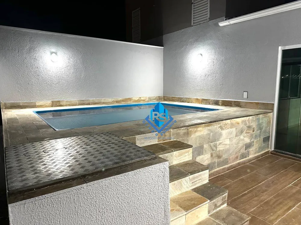 Sobrado, 3 quartos, 293 m² - Foto 1