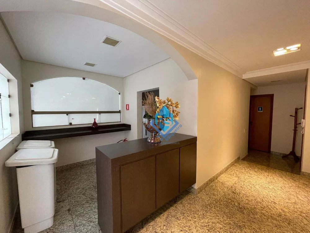 Apartamento à venda com 4 quartos, 230m² - Foto 15