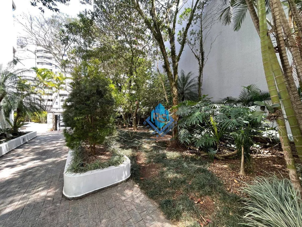 Apartamento à venda com 4 quartos, 230m² - Foto 3