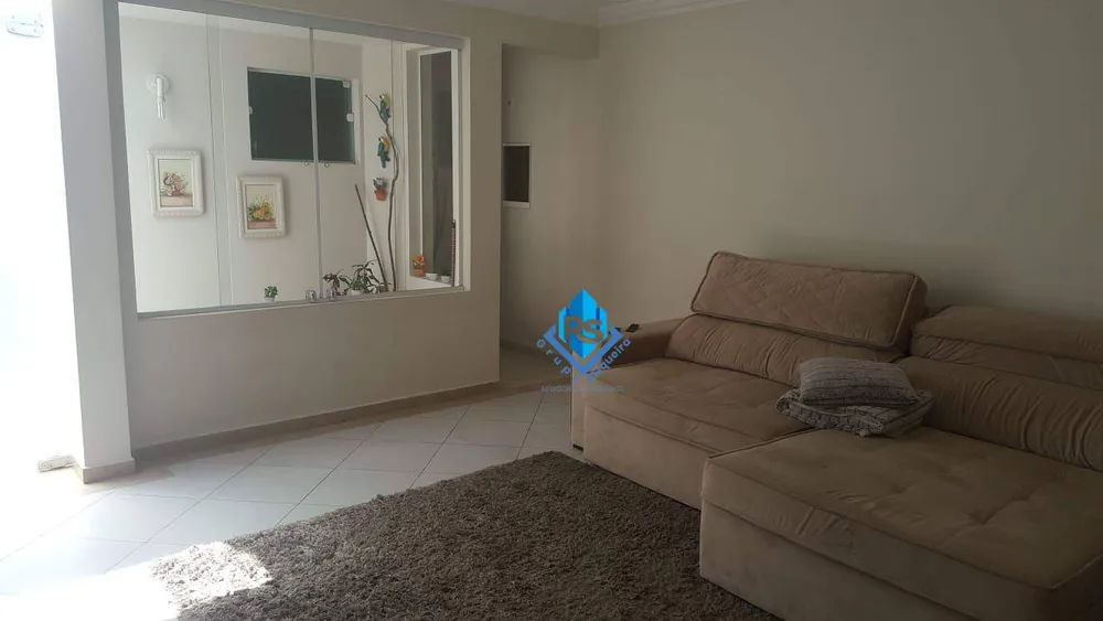Sobrado, 3 quartos, 220 m² - Foto 2