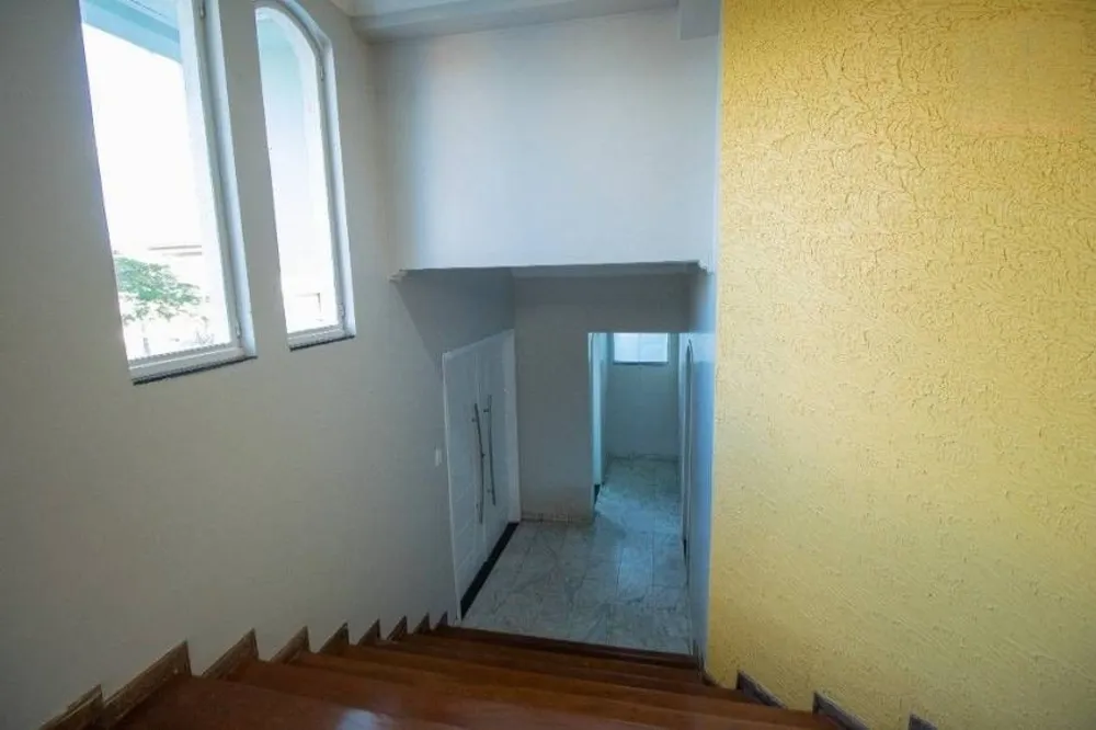 Sobrado, 3 quartos, 380 m² - Foto 1