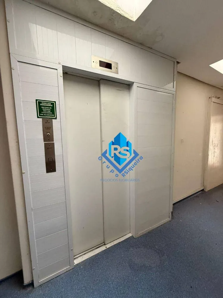 Sobrado, 3 quartos, 300 m² - Foto 1
