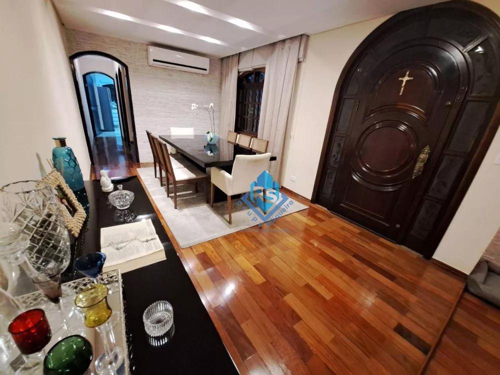 Sobrado à venda com 3 quartos, 300m² - Foto 4