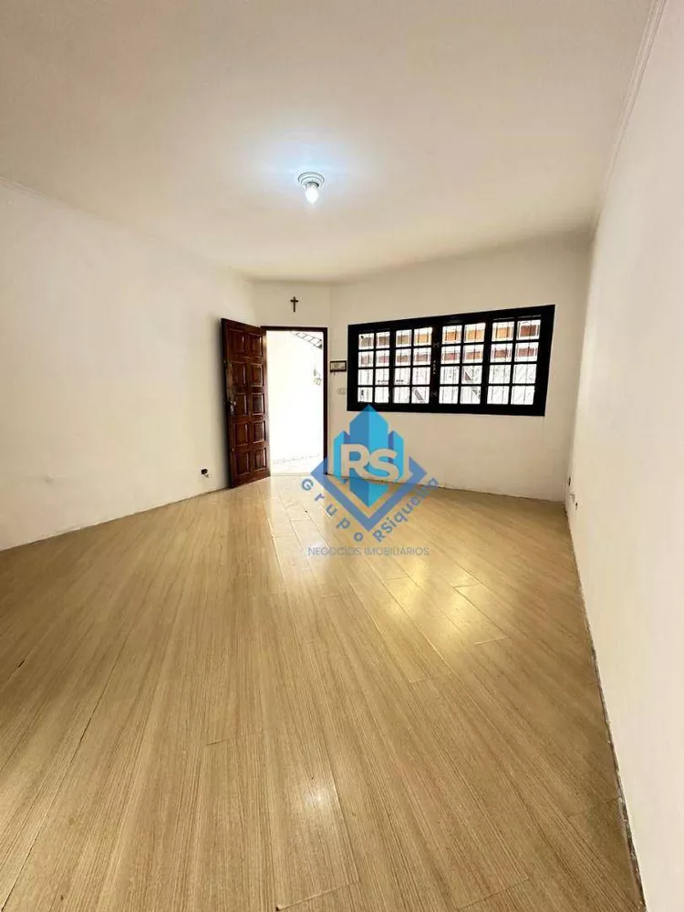 Casa à venda com 2 quartos, 94m² - Foto 4