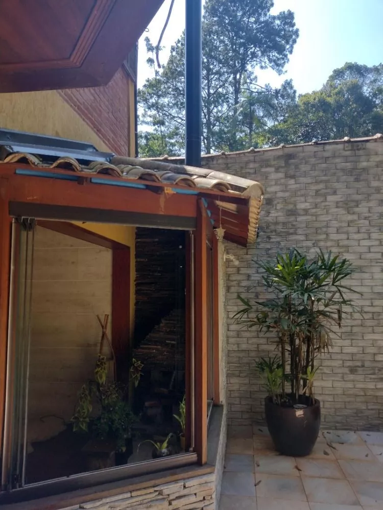 Sobrado à venda com 4 quartos, 336m² - Foto 4