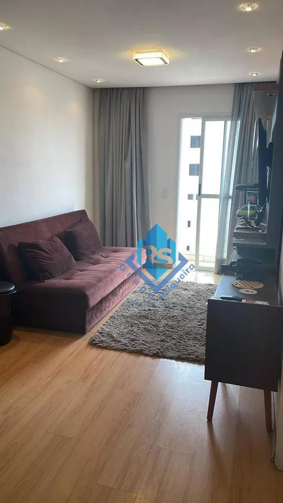 Apartamento à venda com 2 quartos, 63m² - Foto 3