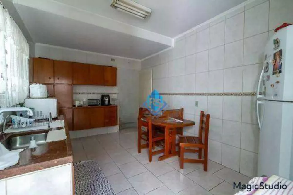 Sobrado à venda com 2 quartos, 135m² - Foto 4