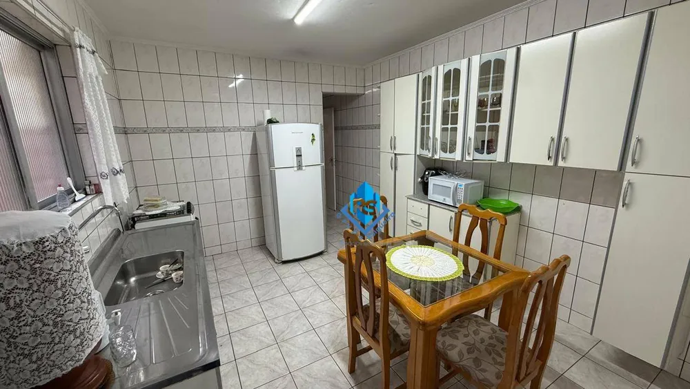 Sobrado, 4 quartos, 236 m² - Foto 5