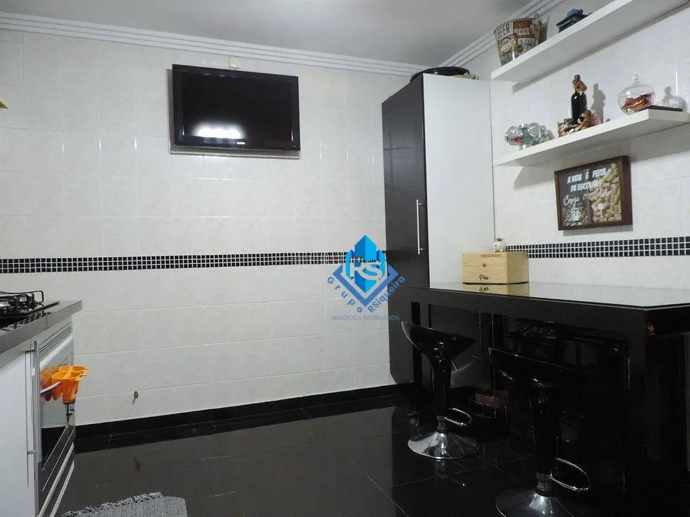 Sobrado, 3 quartos, 167 m² - Foto 1