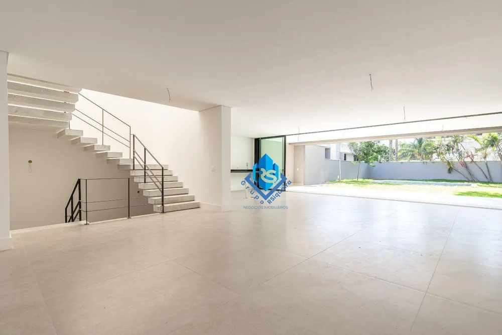 Sobrado, 4 quartos, 845 m² - Foto 2