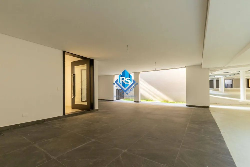 Sobrado, 4 quartos, 845 m² - Foto 1