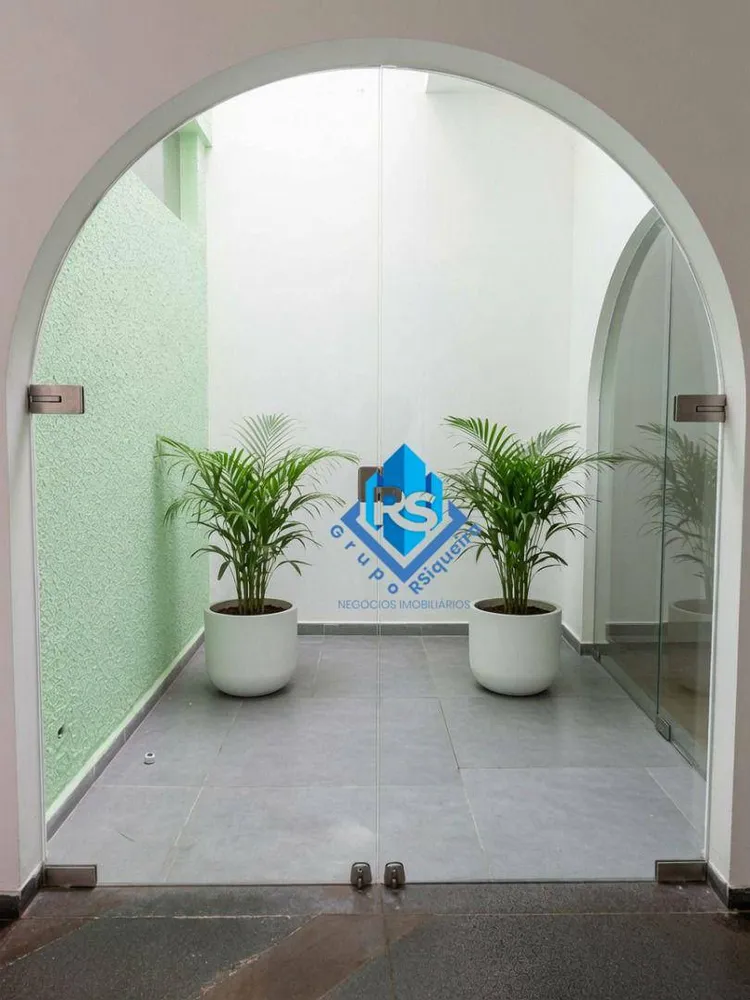 Sobrado, 4 quartos, 549 m² - Foto 2