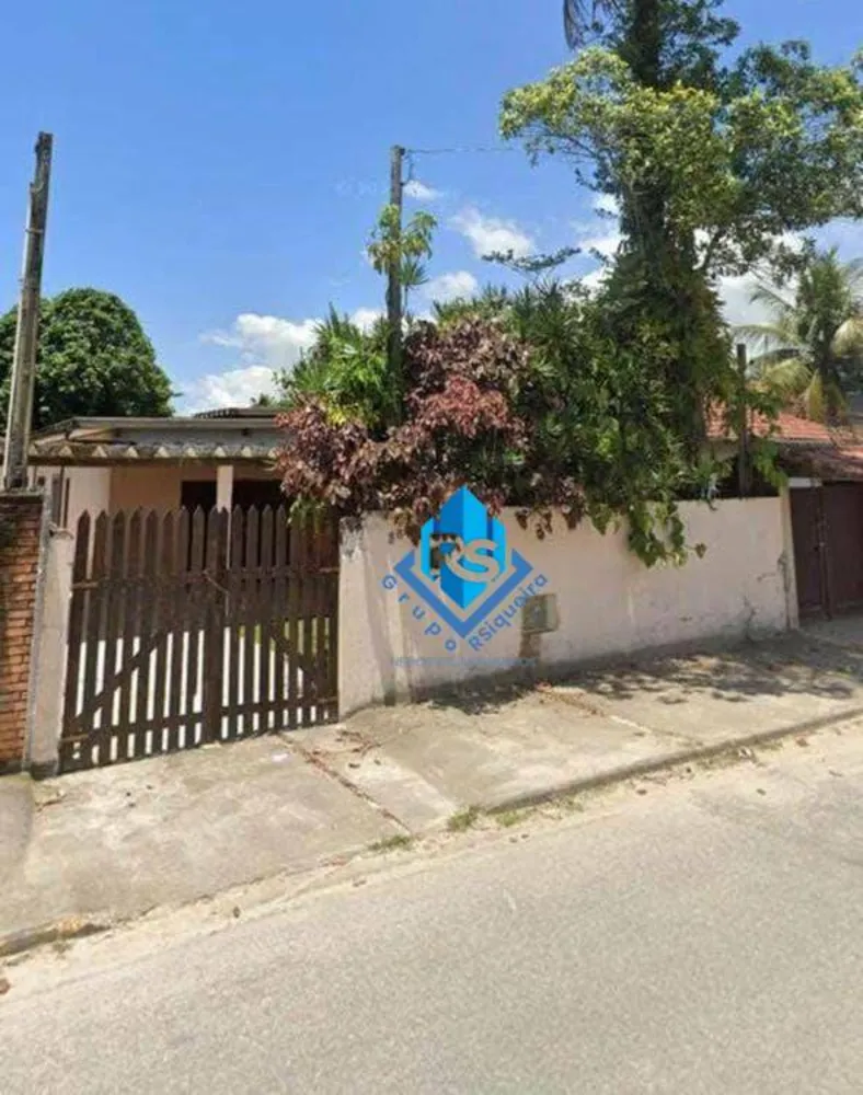 Casa, 4 quartos, 180 m² - Foto 1