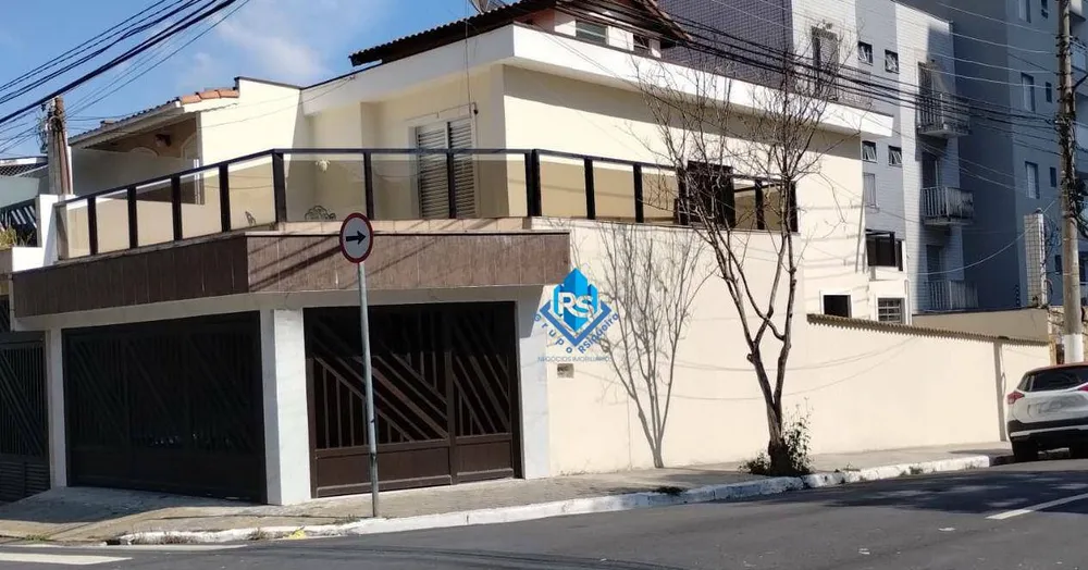 Sobrado, 3 quartos, 200 m² - Foto 2
