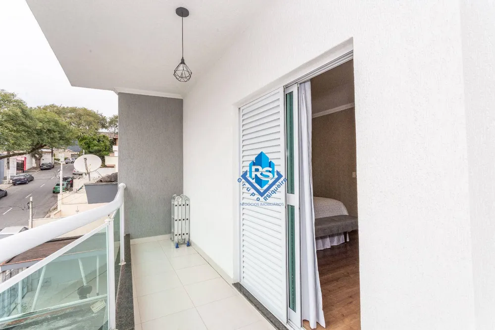 Sobrado, 3 quartos, 256 m² - Foto 2