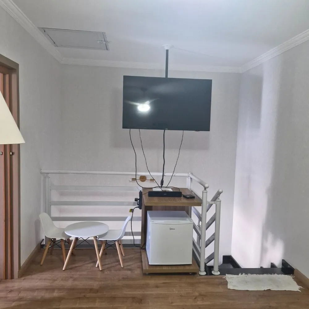 Sobrado, 3 quartos, 256 m² - Foto 4