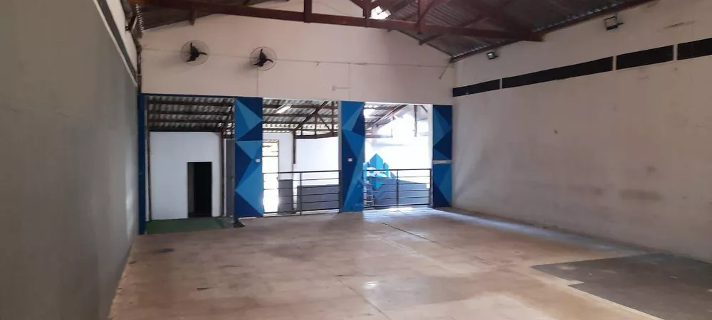 Depósito-Galpão-Armazém para alugar, 320m² - Foto 4