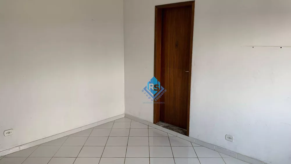 Casa para alugar com 2 quartos, 70m² - Foto 12