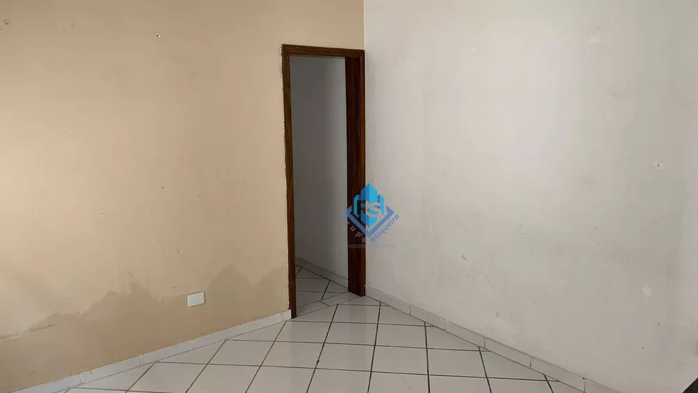 Casa para alugar com 2 quartos, 70m² - Foto 7