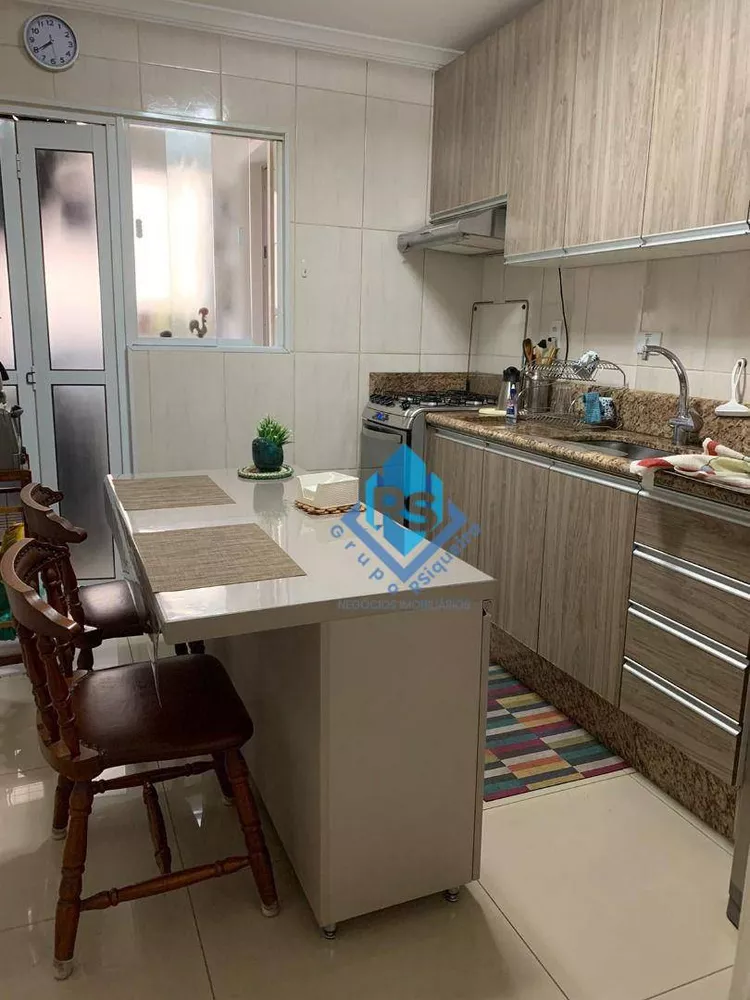 Apartamento à venda com 2 quartos, 66m² - Foto 9