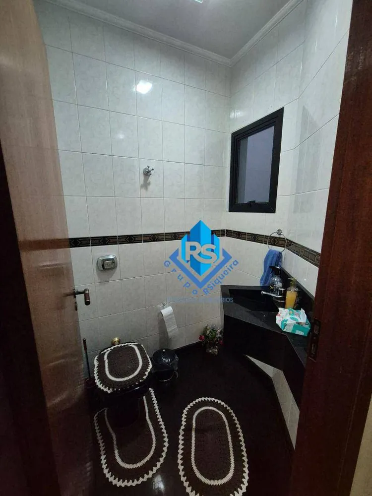 Sobrado, 3 quartos, 227 m² - Foto 1