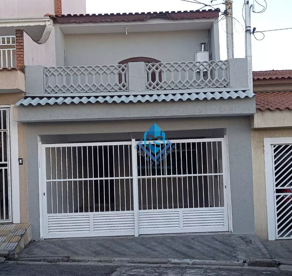 Sobrado à venda com 5 quartos, 190m² - Foto 1