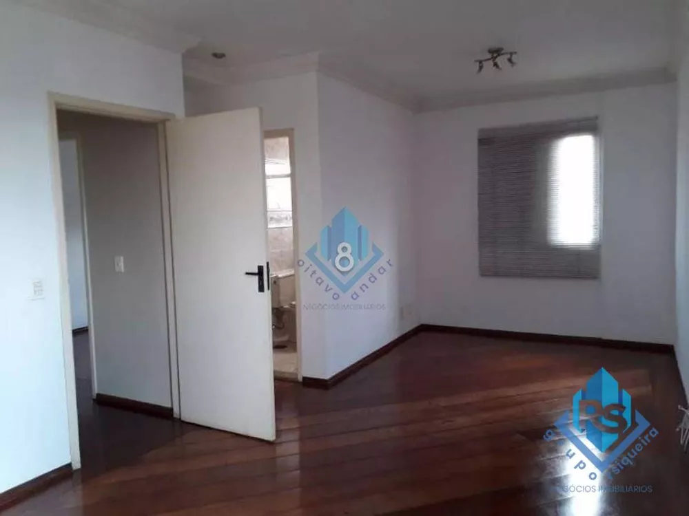 Apartamento à venda com 3 quartos, 150m² - Foto 1