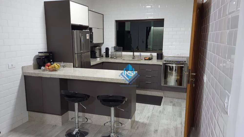 Sobrado, 3 quartos, 160 m² - Foto 3