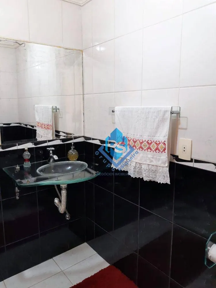 Sobrado, 3 quartos, 200 m² - Foto 4