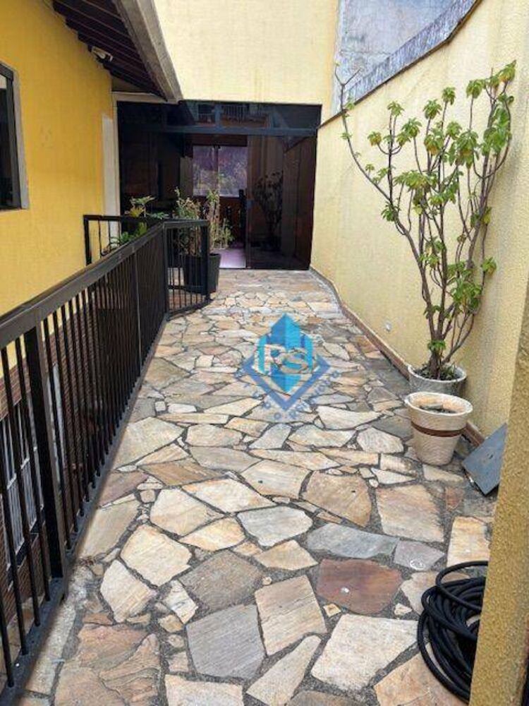 Casa, 2 quartos, 258 m² - Foto 12