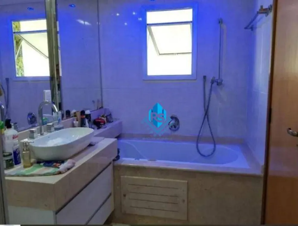 Apartamento, 3 quartos, 203 m² - Foto 1