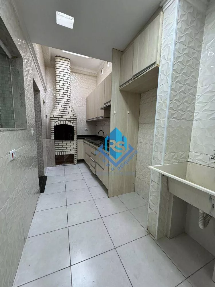 Sobrado à venda com 3 quartos, 113m² - Foto 1